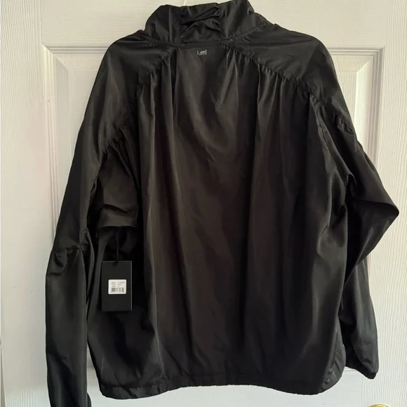 NWT Black Windbreaker Lumi Collective - Picture 6 of 7